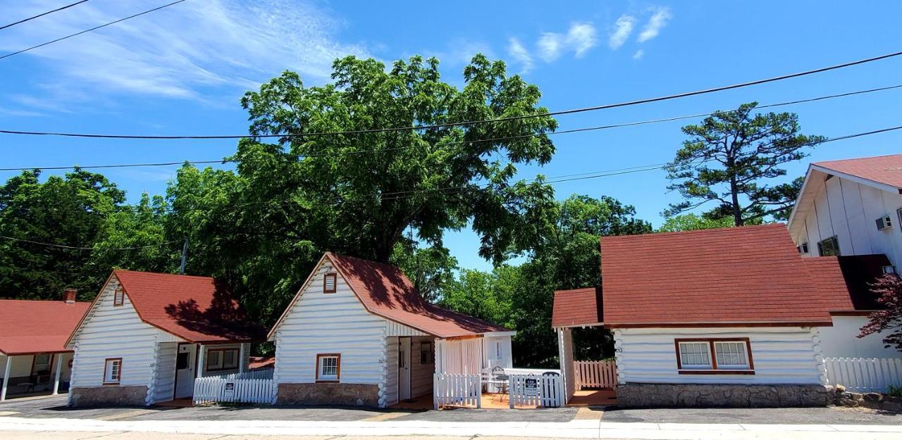 Log Cabin Inn يوريكا سبرينغز المظهر الخارجي الصورة