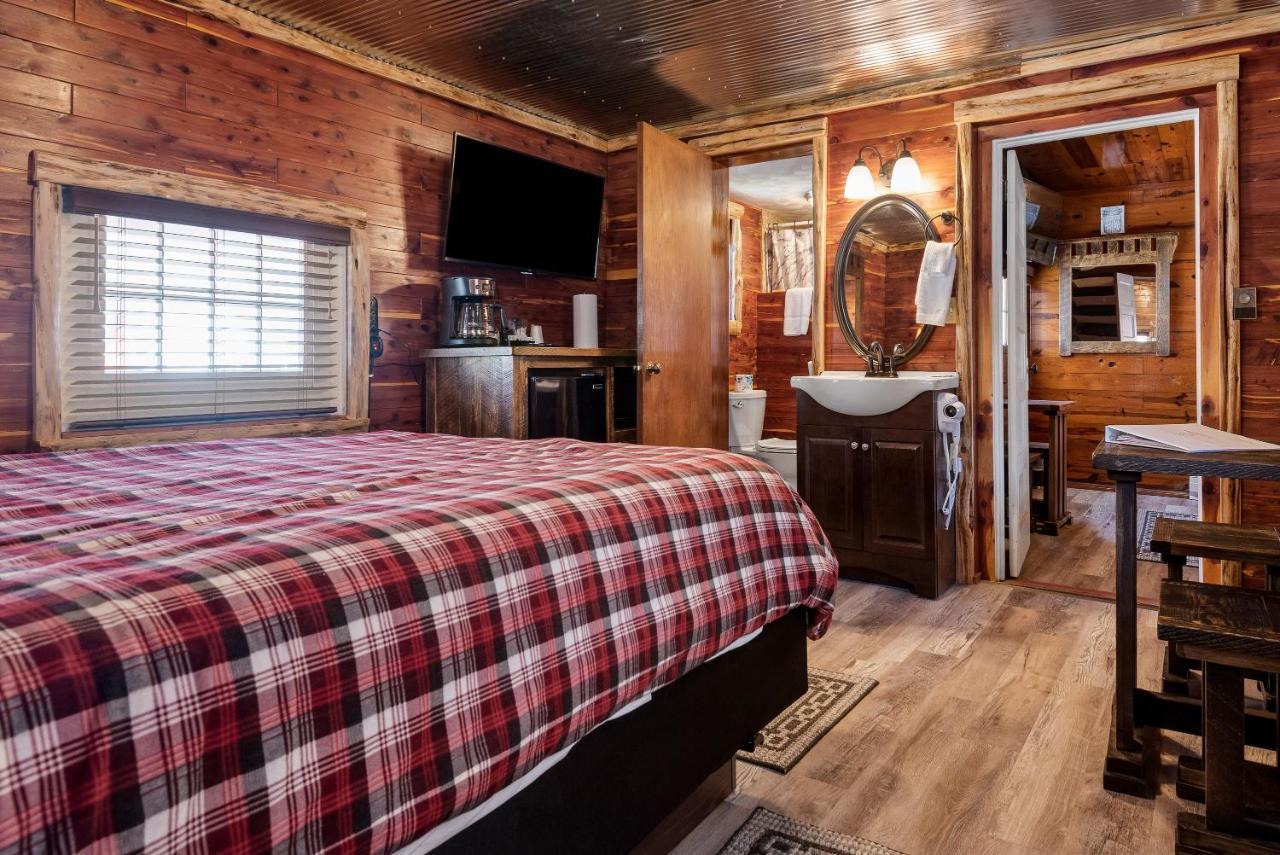 Log Cabin Inn يوريكا سبرينغز المظهر الخارجي الصورة