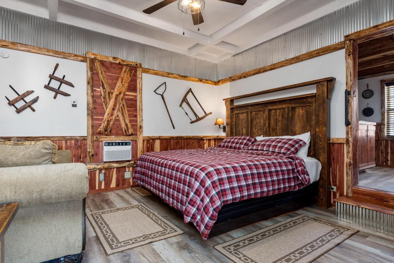 Log Cabin Inn يوريكا سبرينغز المظهر الخارجي الصورة