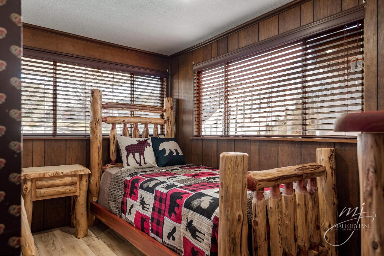 Log Cabin Inn يوريكا سبرينغز المظهر الخارجي الصورة