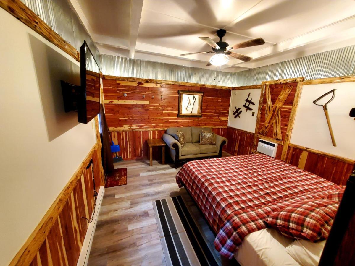 Log Cabin Inn يوريكا سبرينغز المظهر الخارجي الصورة