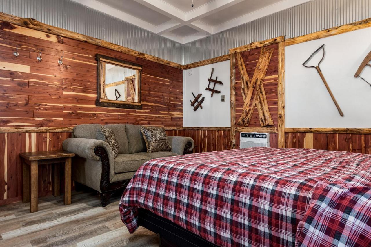 Log Cabin Inn يوريكا سبرينغز المظهر الخارجي الصورة
