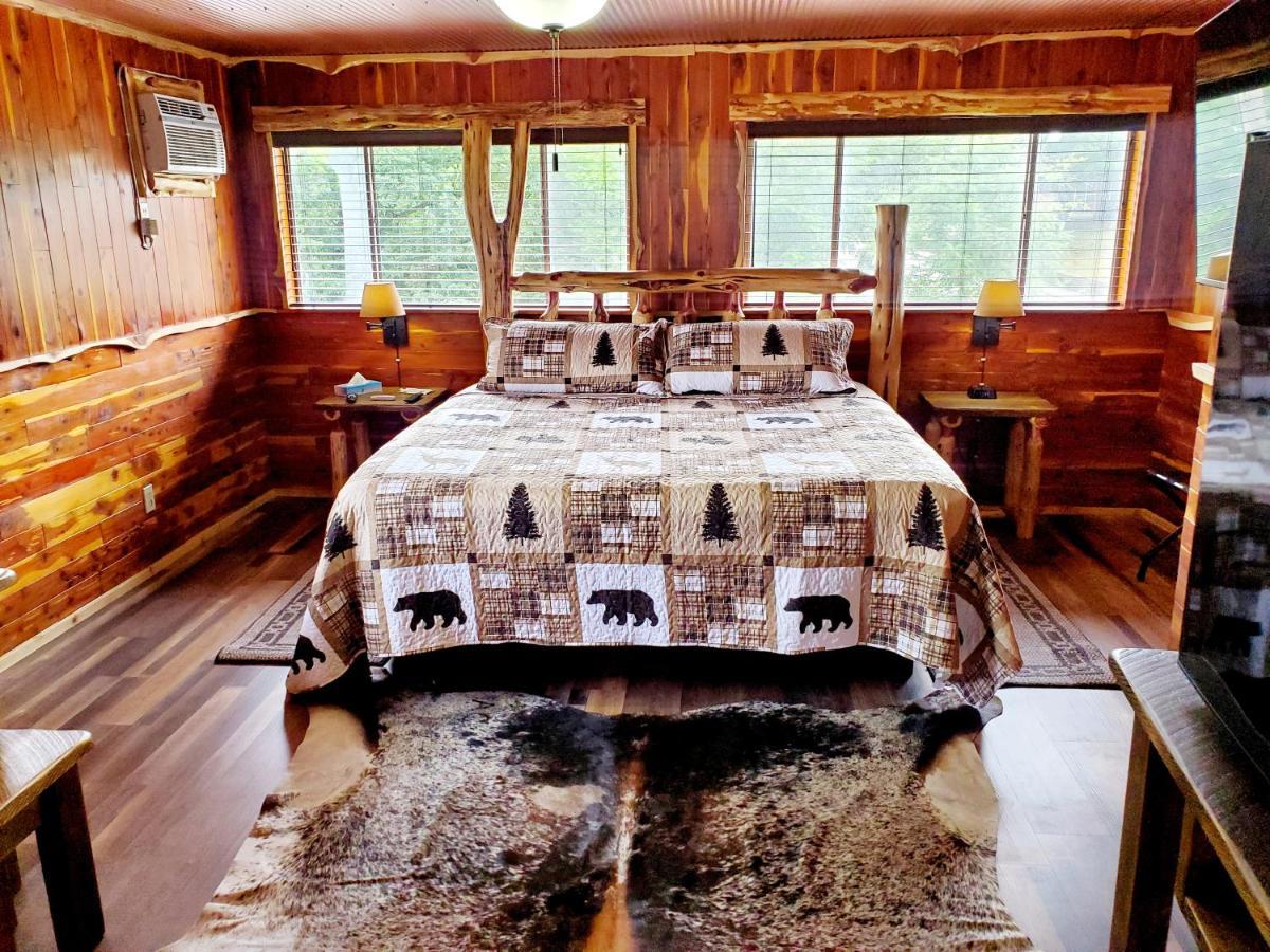 Log Cabin Inn يوريكا سبرينغز المظهر الخارجي الصورة