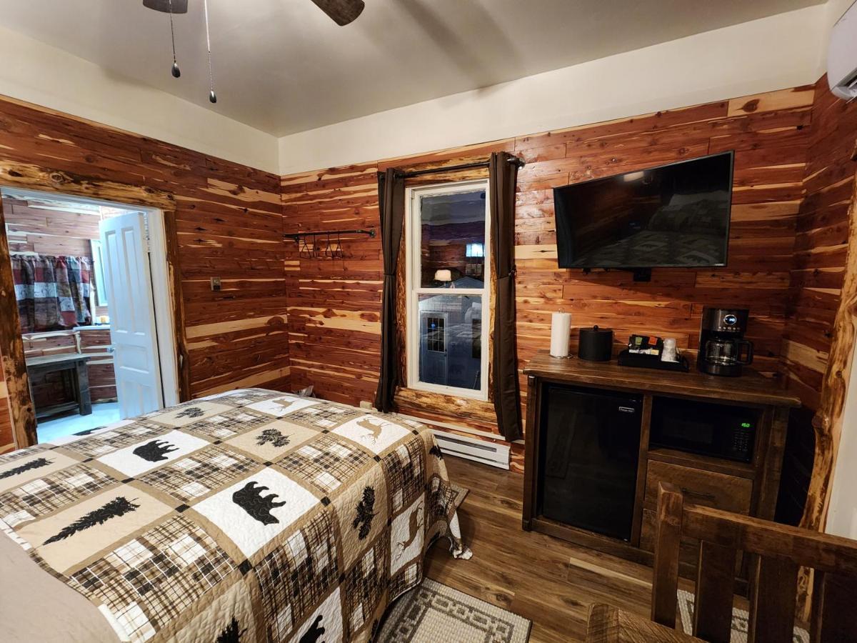 Log Cabin Inn يوريكا سبرينغز المظهر الخارجي الصورة