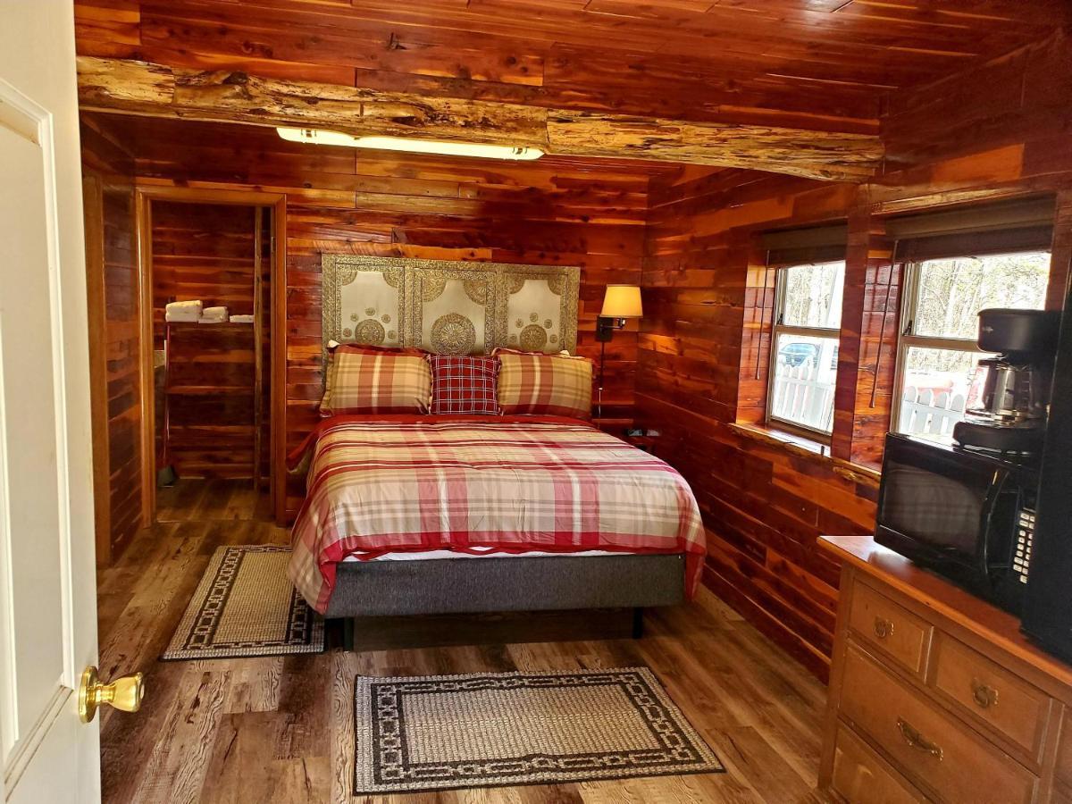 Log Cabin Inn يوريكا سبرينغز المظهر الخارجي الصورة